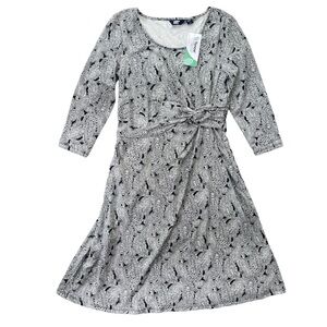 Lands’ End Womens S Black White Paisley 3/4 Sleeve Twist Front Fit & Flare Dress